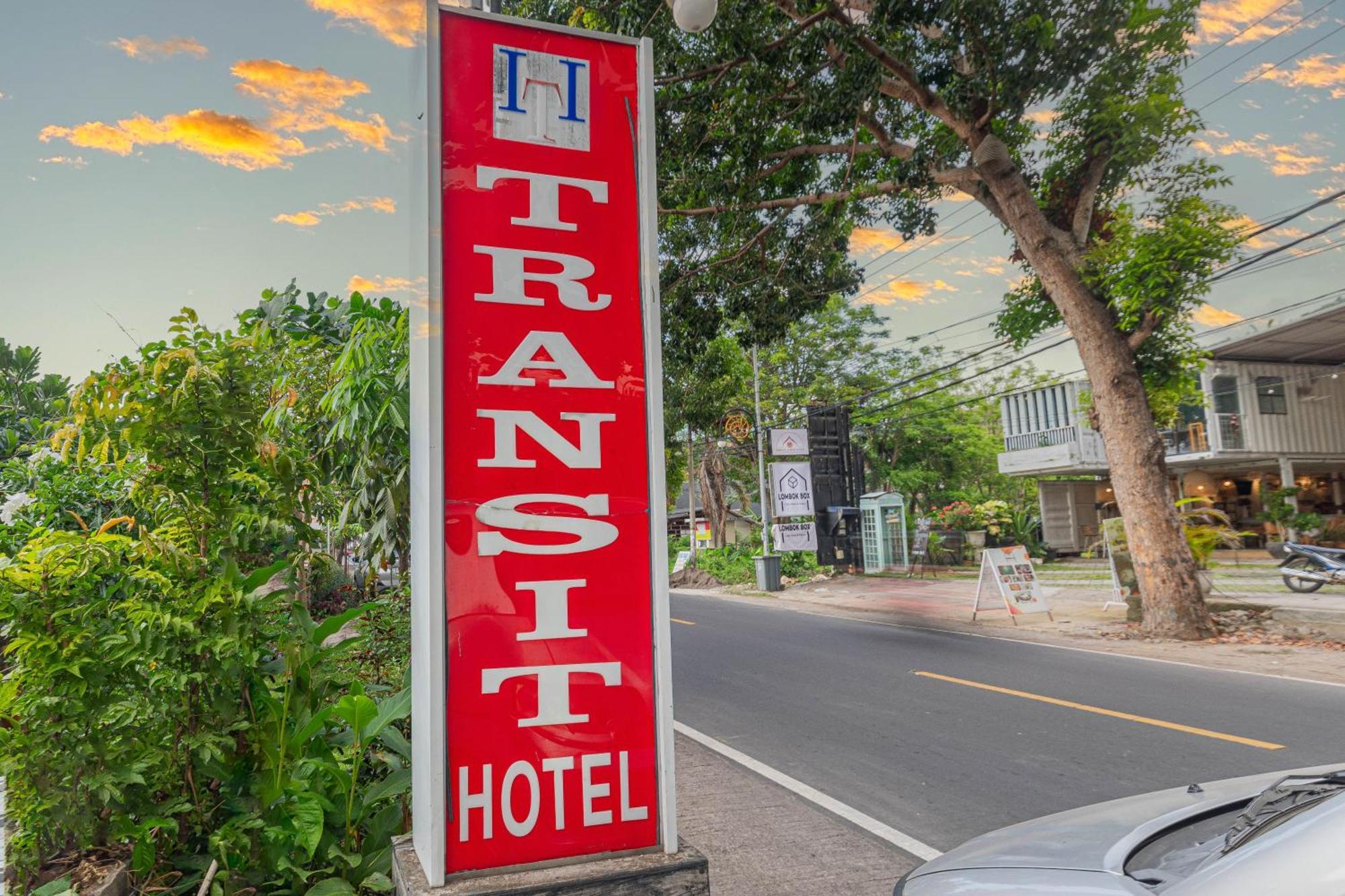 Transit Inn Senggigi Mangsit Exterior foto